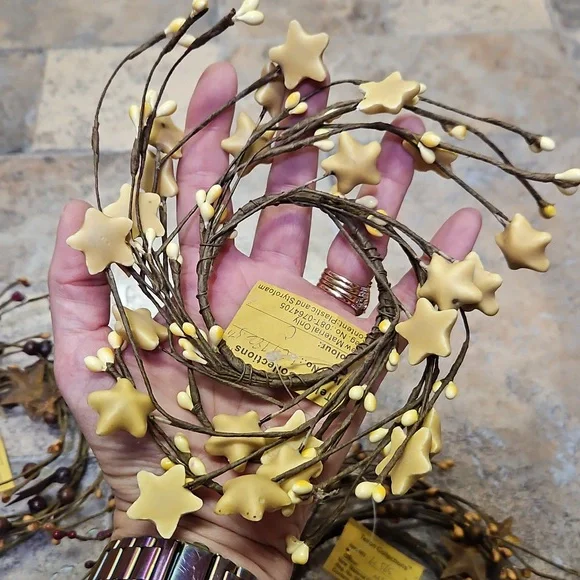 Primitive Country Cabin Pip Berry Candle Ring Wreaths BNWT - Picture 4 of 6